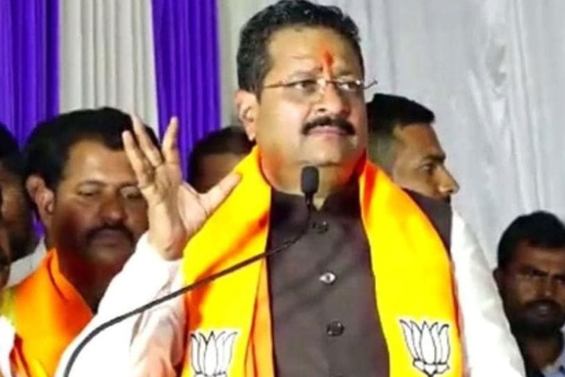 അനധികൃത ബംഗ്ലാദേശി കുടിയേറ്റക്കാർക്കെതിരെ വിമതനേതാവ് യത് നാൽ പ്രക്ഷോഭത്തിന്